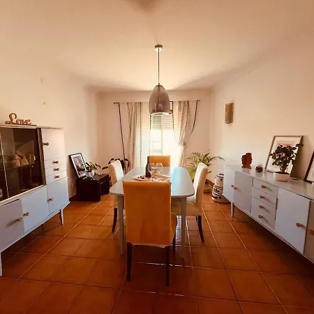 Διαμέρισμα Sunny Family Duplex With Balconies In *